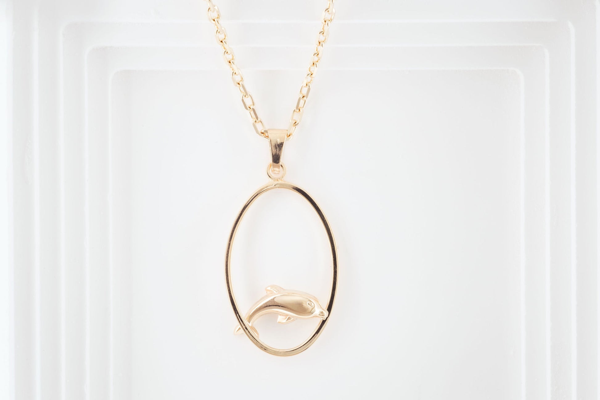 9ct Yellow Gold Dolphin Pendant