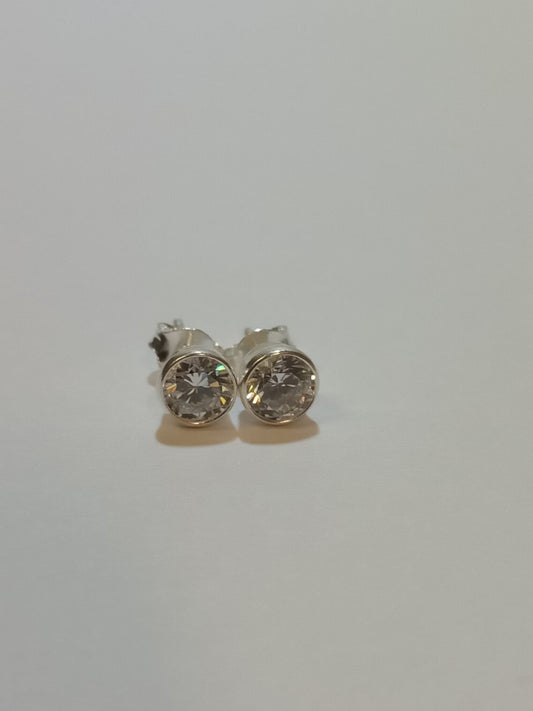 Silver Cubic Zirconia Tube Set Stud Earring