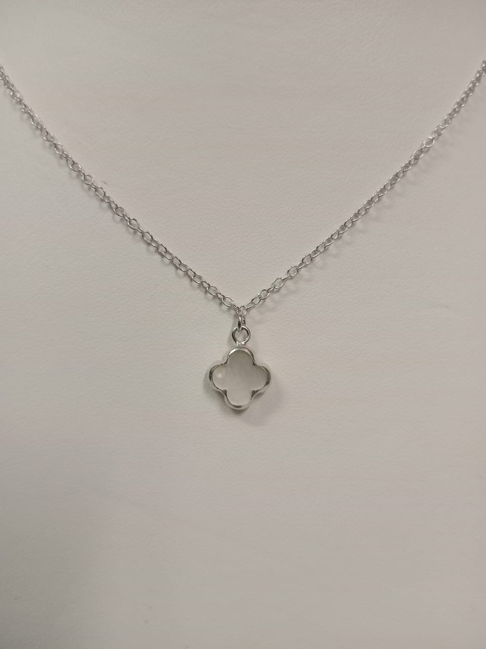Silver Clover Leaf Pendant and Chain Set