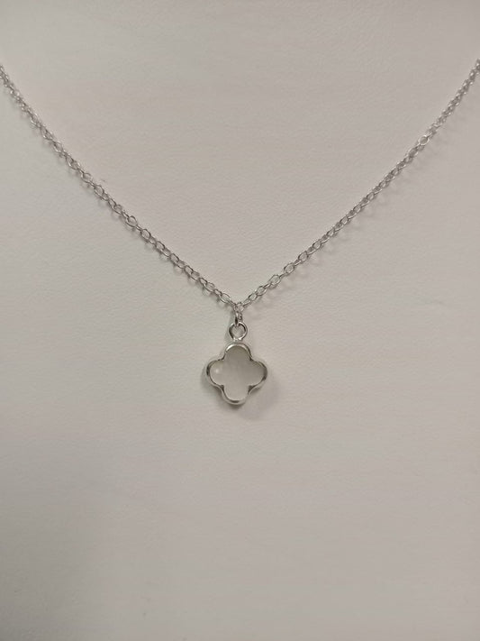 Silver Clover Leaf Pendant and Chain Set