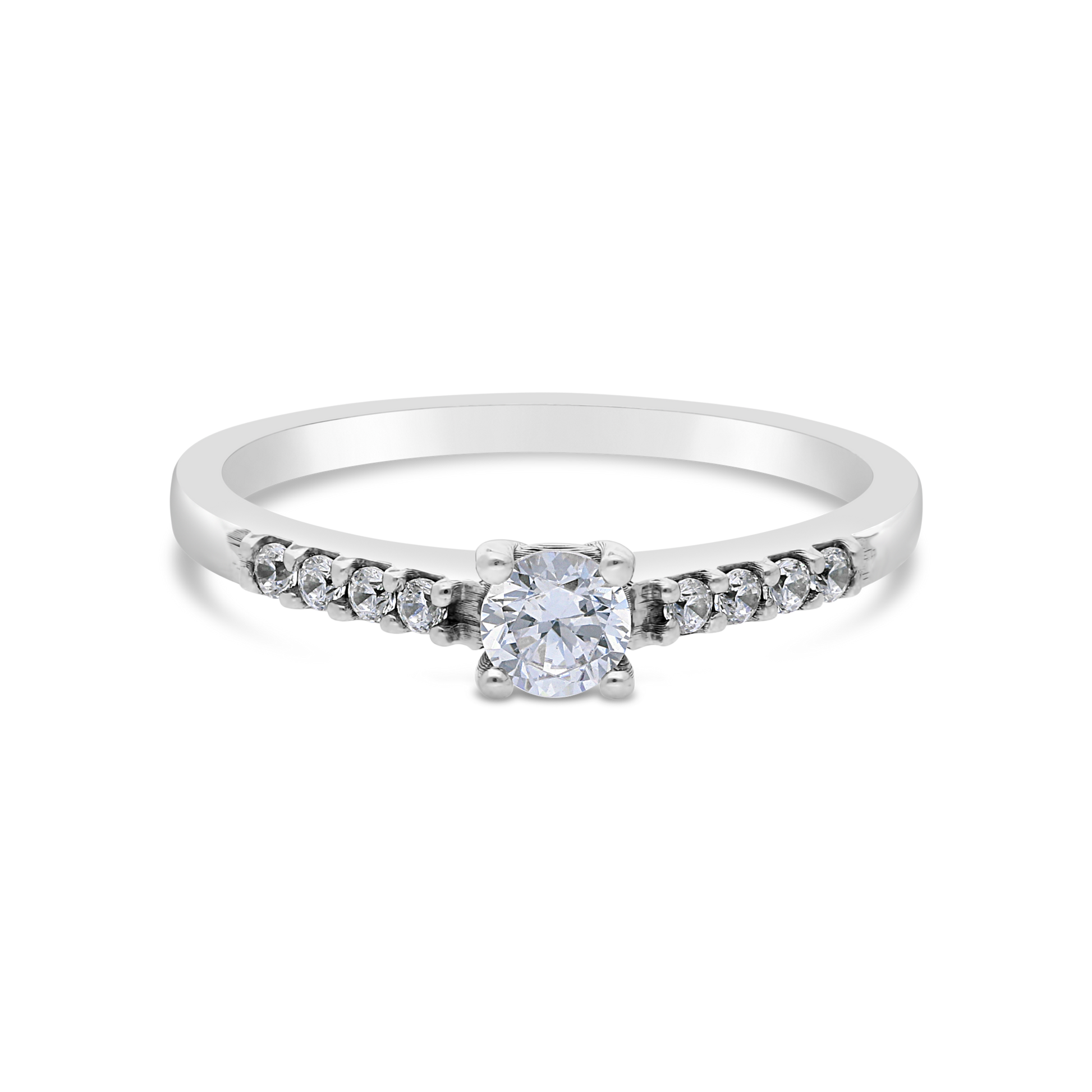 18ct White Gold Soliatire Diamond Ring with Side Daimonds