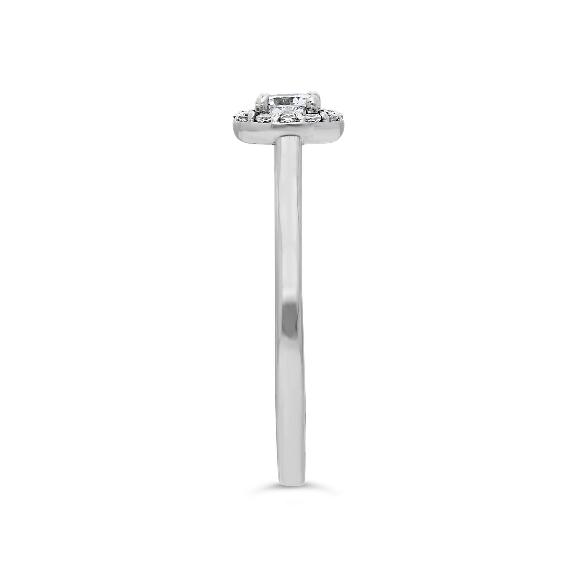 18ct White Gold 0.25ct Halo Diamond Ring