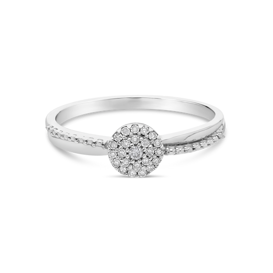 18ct White Gold Round Diamond Cluster Ring