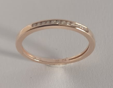 9ct Rose Gold Diamond Channel Band