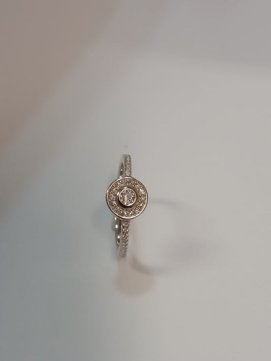 Silver Tube Set Cubic Zirconia Cluster Ring With Stones on Band
