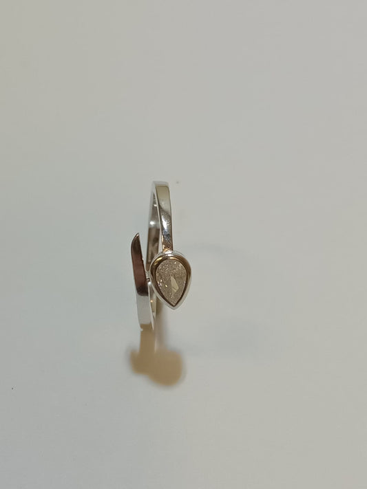 Silver Split Band Pear Shape Cubic Zirconia Ring