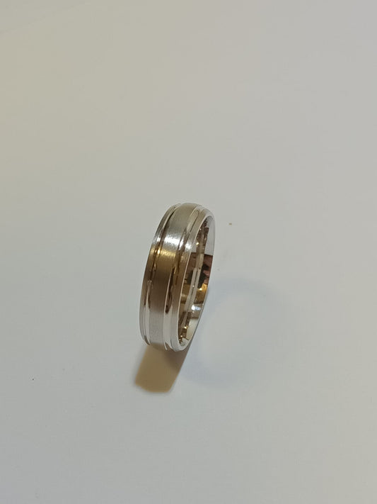 Silver Gents Brushed Design Band With 2 Silver Inlays