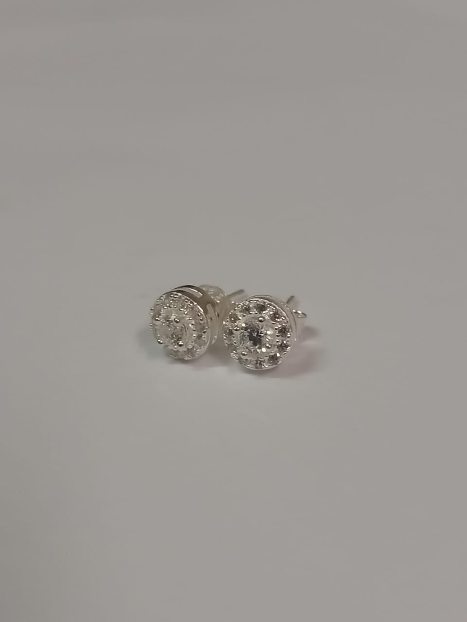 SilverCubic Zirconia Halo Design Stud Earring