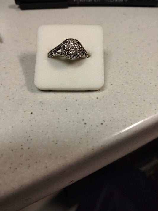 9ct White Gold Diamond Cluster Ring