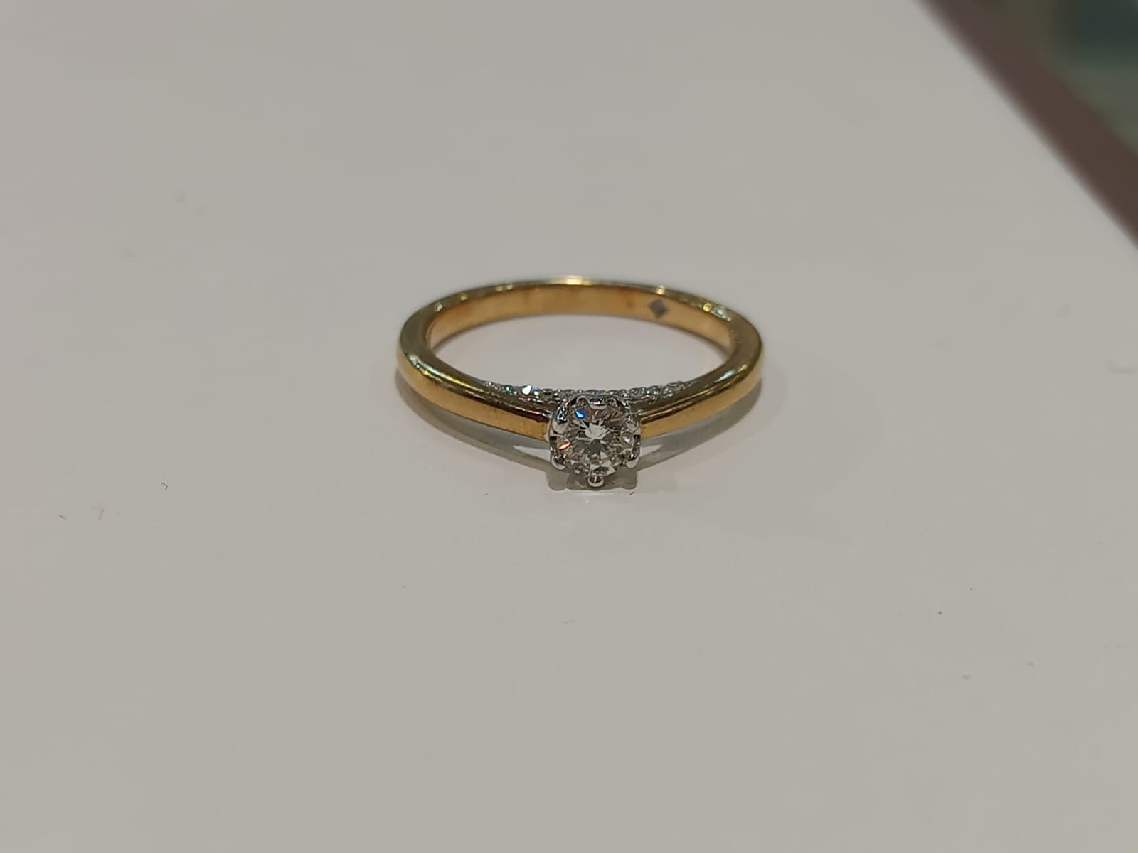 9ct Yellow Gold Round 6 Claw Solitaire Diamond Ring