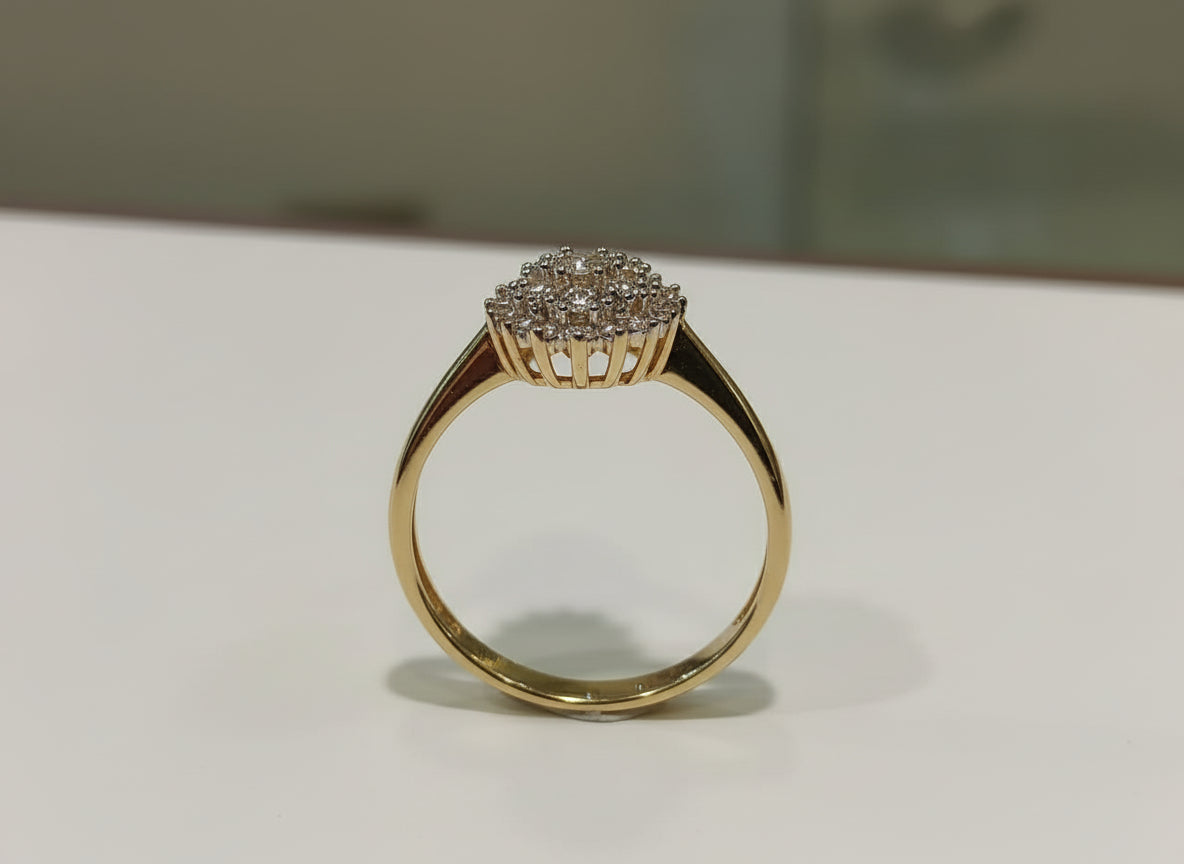 9ct Yellow Gold Oval Diamond Cluster Ring